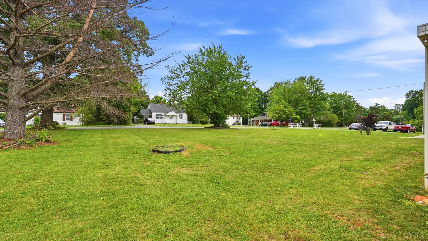 1275 Redfields Road Appomattox, VA 24522 - Photo 20 of 27