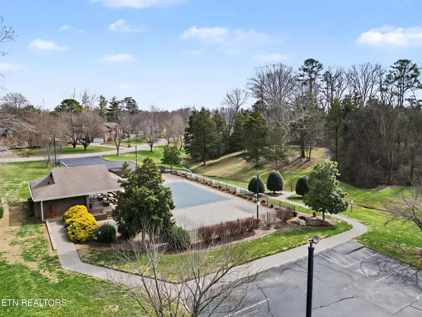 $499,900 | 13011 Pear Leaf Circle, Knoxville, TN 37934