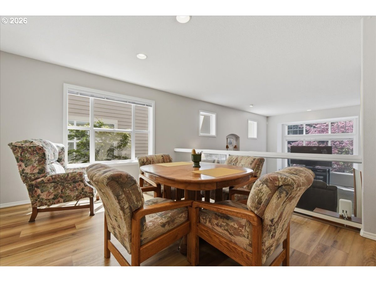 425 Northeast Roth Street Portland, OR 97211 - Photo 9 of 34