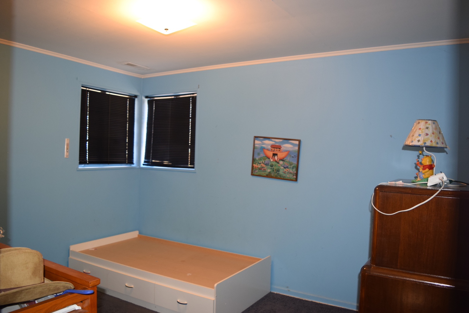 2112 Hawthorne Road Homewood, IL 60430 - Photo 6 of 13 a room with wooden floor and a window