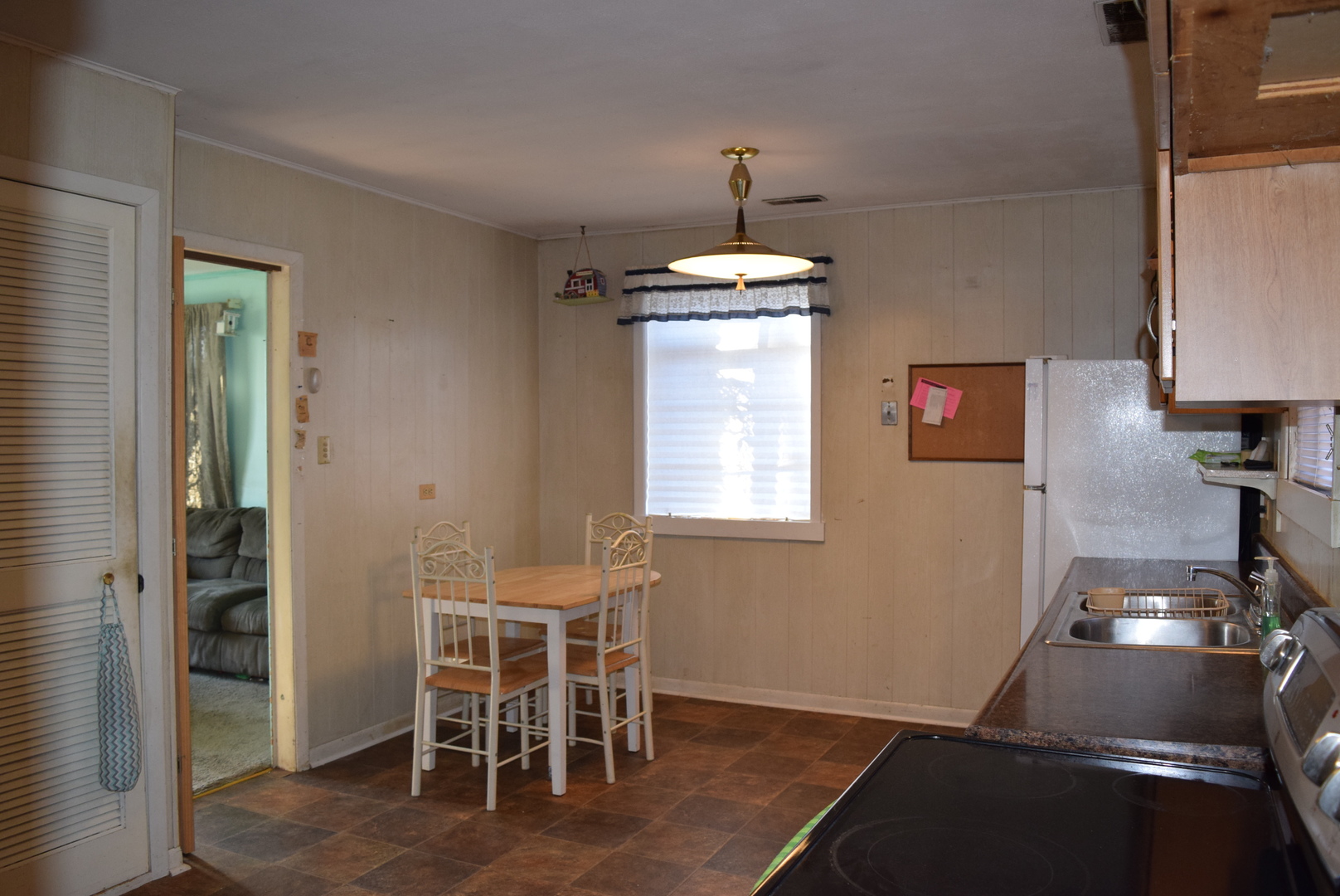 2112 Hawthorne Road Homewood, IL 60430 - Photo 10 of 13