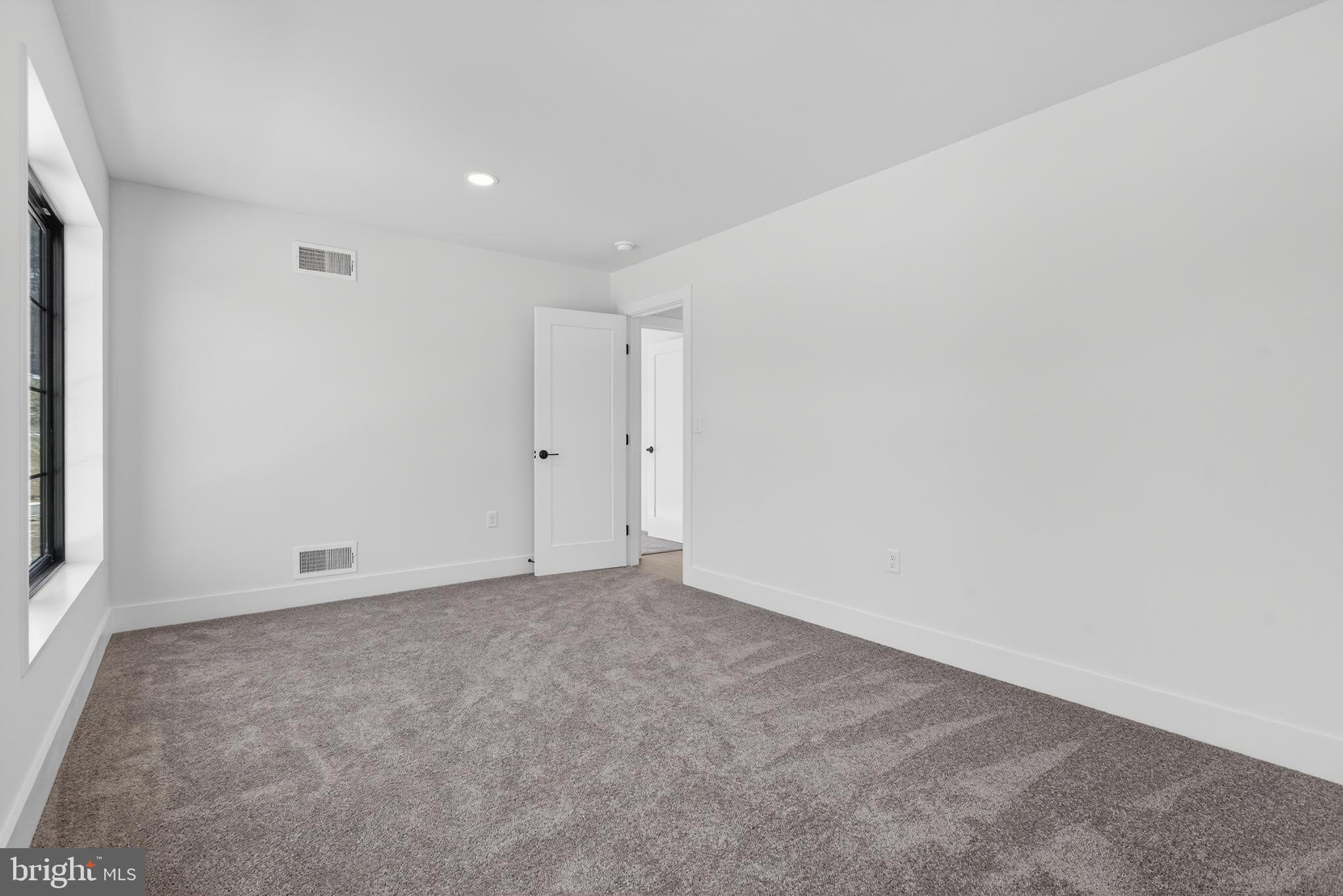401 Cannon Way Lebanon, PA 17042 - Photo 50 of 69 an empty room with an entryway