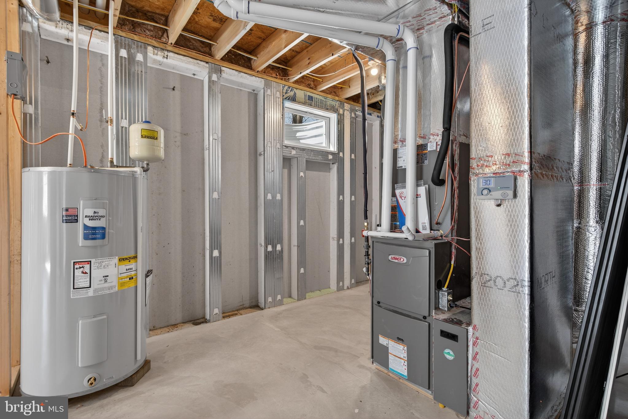 401 Cannon Way Lebanon, PA 17042 - Photo 62 of 69 a view of water heater room