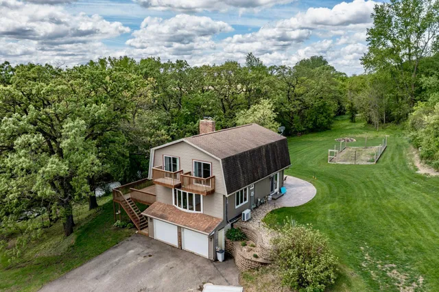 $599,900 | 809 60th Avenue Southwest, Rochester, MN 55902