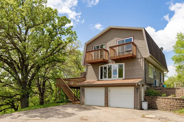 $599,900 | 809 60th Avenue Southwest, Rochester, MN 55902