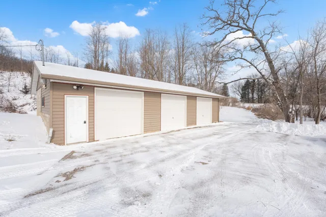 $599,900 | 809 60th Avenue Southwest, Rochester, MN 55902