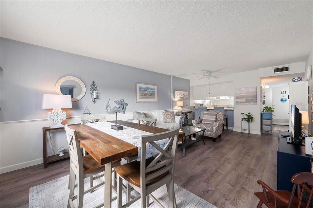 22375 Edgewater Drive, Unit 123 Port Charlotte, FL 33980 - Photo 15 of 93