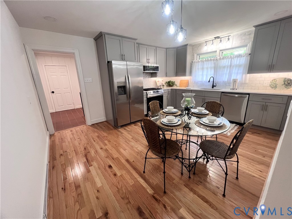 15330 Harrowgate Road Chester, VA 23831 - Photo 8 of 19