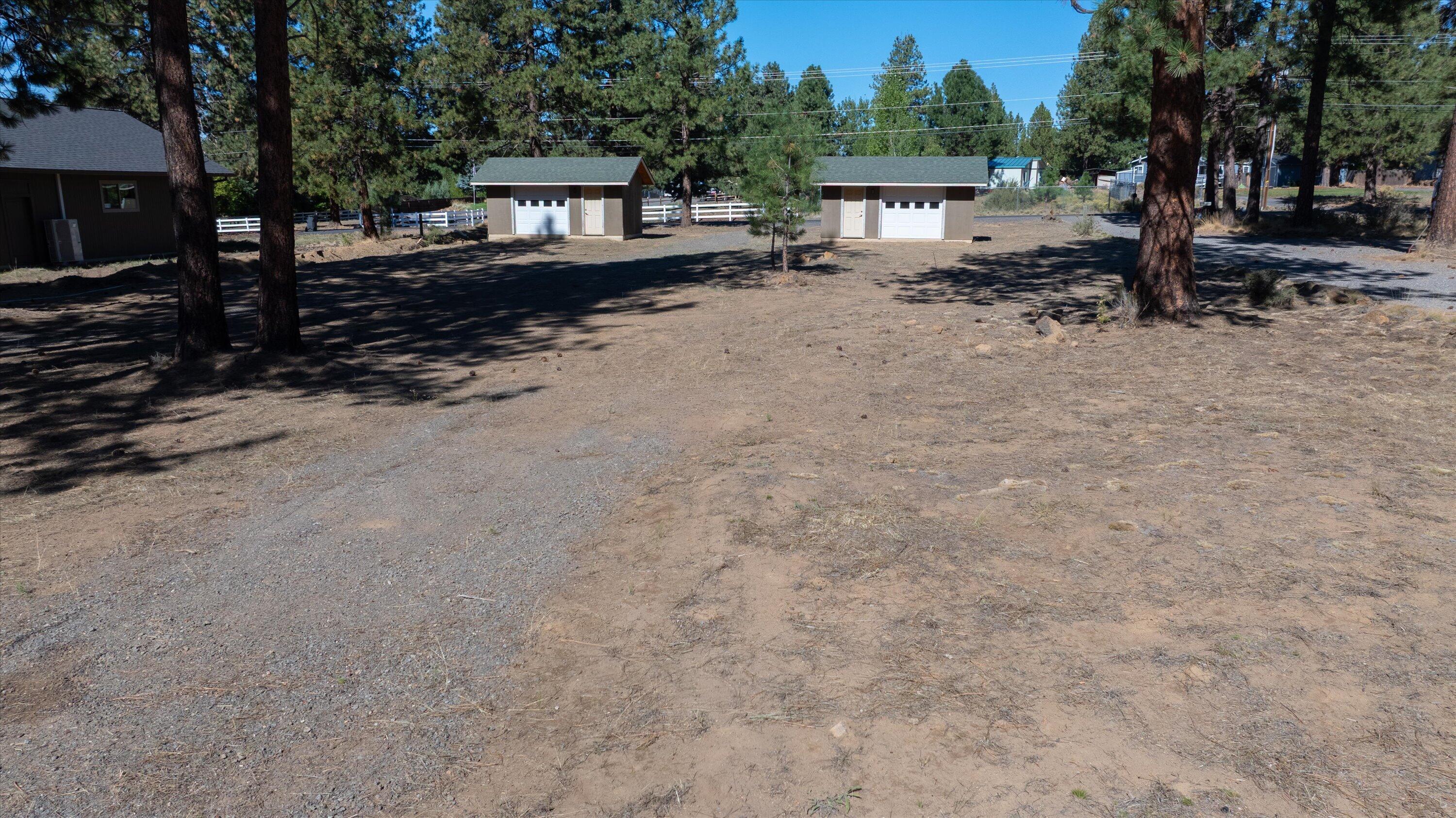 60272 Cinder Butte Road Bend, OR 97702 - Photo 20 of 26 20-20250916 JILL ROSELL-18