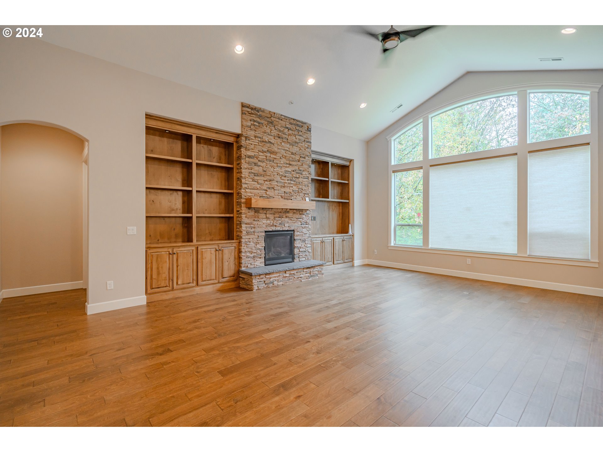 17200 Northeast 22nd Avenue Ridgefield, WA 98642 - Photo 5 of 45 Gallery Image 5