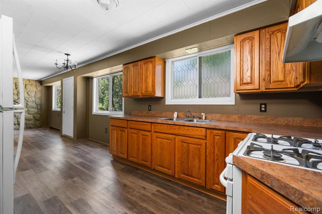 6364 Atkinson Road Grayling, MI 49738 - Photo 8 of 29 Gallery Image 8
