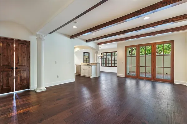 $4,480 | 2510 North Henderson Avenue, Unit 17, Dallas, TX 75206
