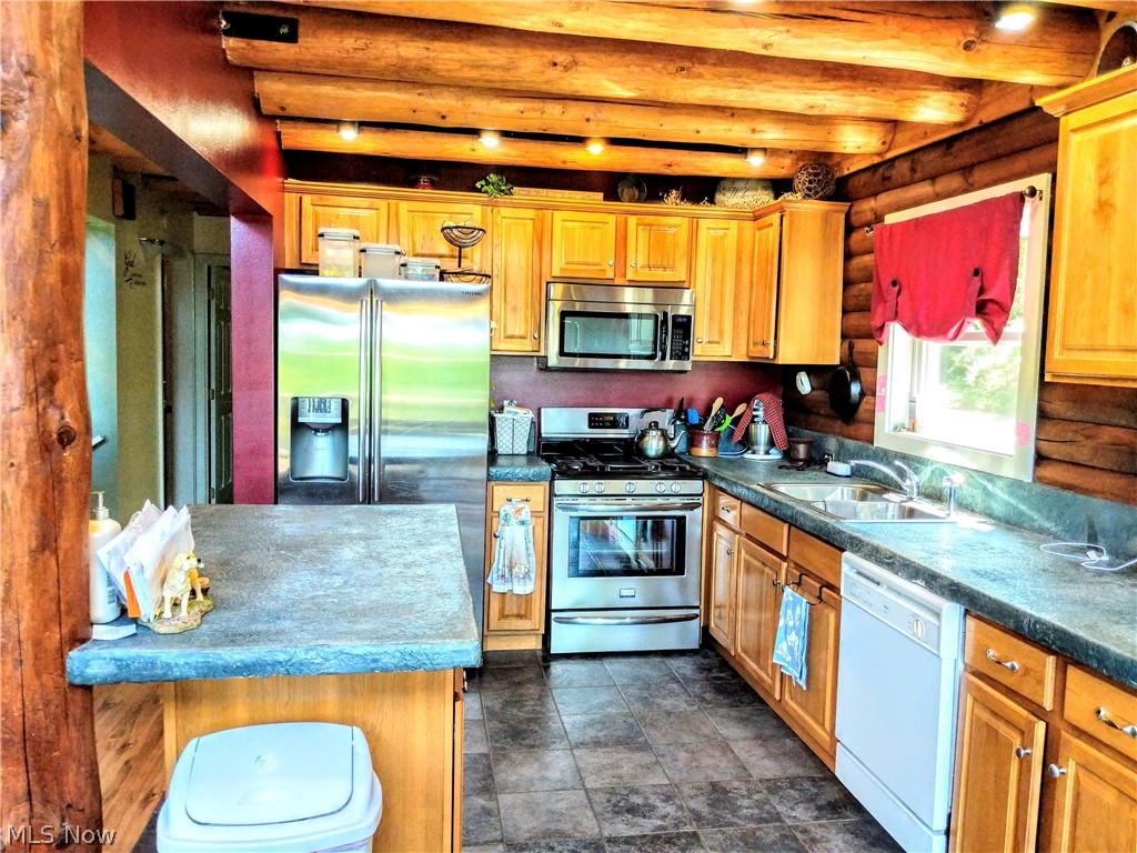29123 Chestnut Ridge Road Danville, OH 43014 - Photo 17 of 35 Gallery Image 17