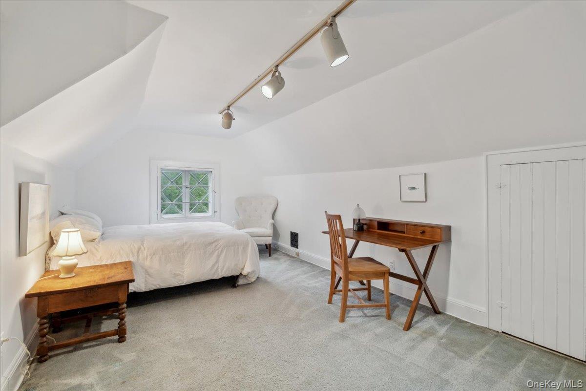 31 Seton Road Larchmont, NY 10538 - Photo 24 of 34