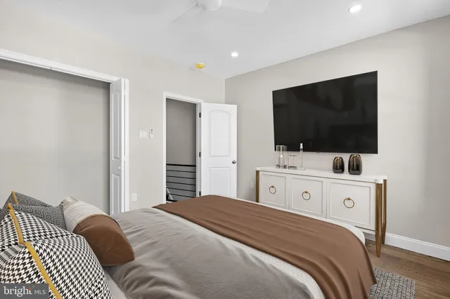 $200,000 | 221 North Hobart Street, Philadelphia, PA 19139