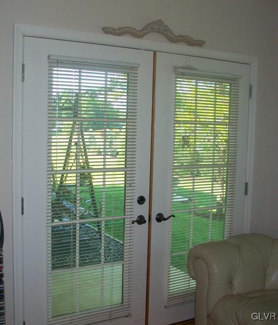 186 Heyer Road Nazareth, PA 18064 - Photo 20 of 49 a living room filled with furniture and a large window