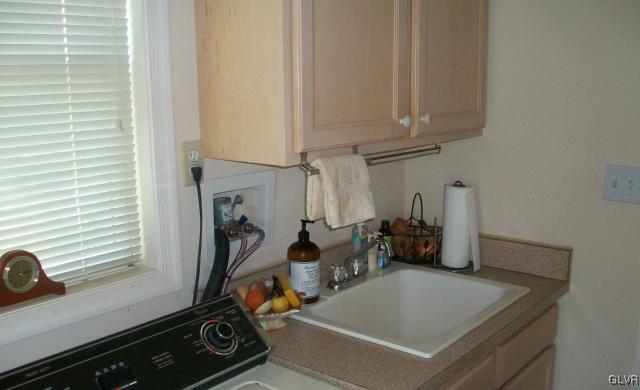 186 Heyer Road Nazareth, PA 18064 - Photo 22 of 49 a room with gym equipment