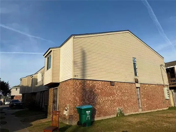 $1,400 | 1616 Newport Place, Unit B, Kenner, LA 70065