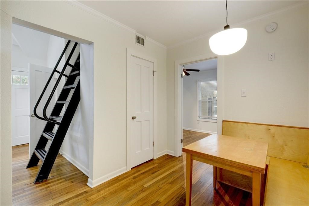 1110 West 22nd Street, Unit 13 Austin, TX 78705 - Photo 8 of 26