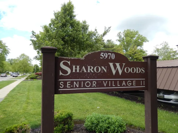 $102,000 | 5970 Sharon Woods Boulevard, Unit 203, Columbus, OH 43229