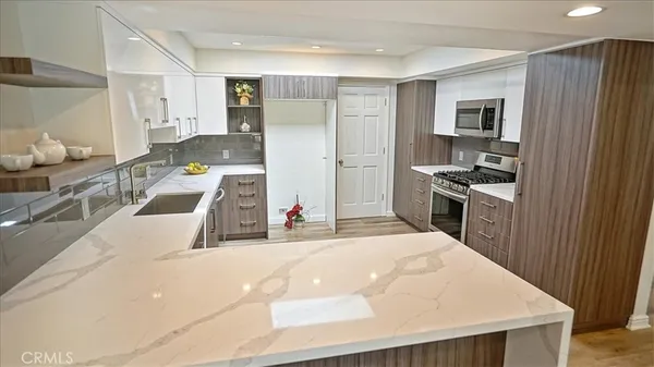 $4,950 | 10901 Canby Avenue, Porter Ranch, CA 91326