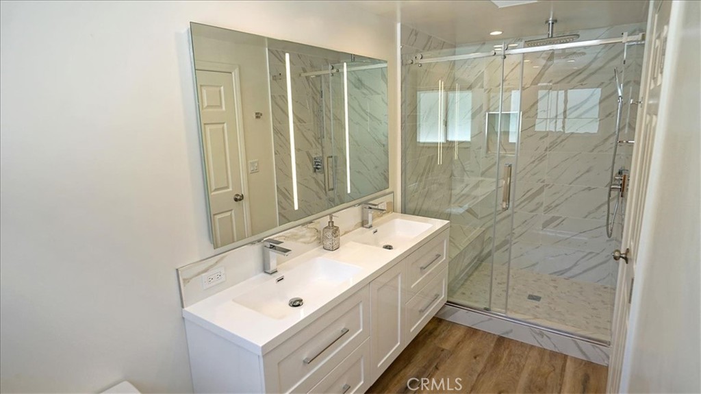 10901 Canby Avenue Porter Ranch, CA 91326 - Photo 7 of 13