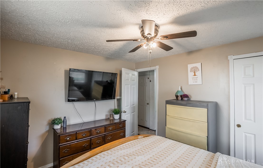 6567 Highbury Road Dayton, OH 45424 - Photo 24 of 47 Gallery Image 24