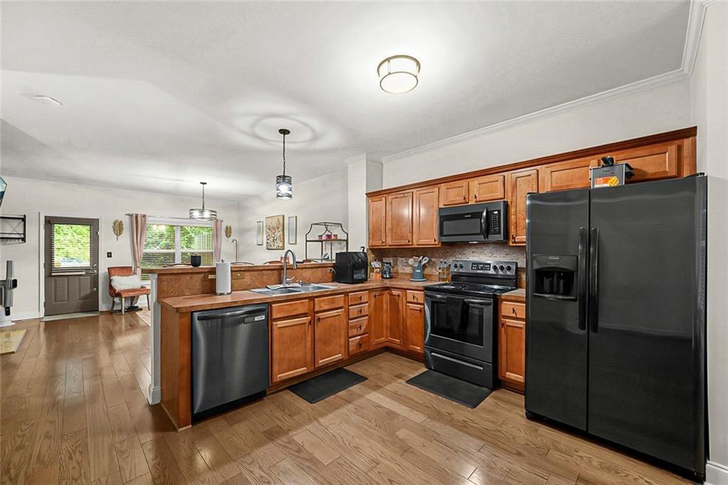 3034 Lauren Parc Road, Unit U 32 Decatur, GA 30032 - Photo 8 of 29 Gallery Image 8