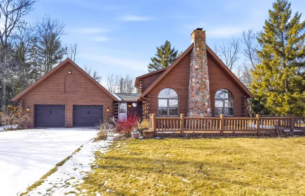 $349,900 | N8665 Firelane 10, Menasha, WI 54952