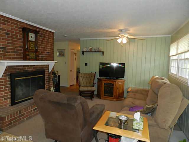 214 Gaither Road Winston-Salem, NC 27101 - Photo 4 of 15 Den/Family/Great Room.