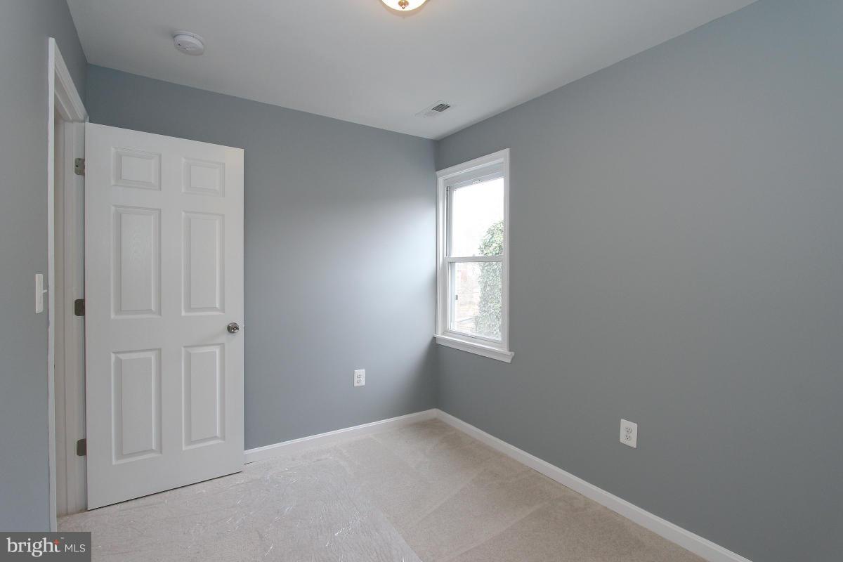 5145 Sheriff Road Northeast Washington, DC 20019 - Photo 18 of 30 Bedroom