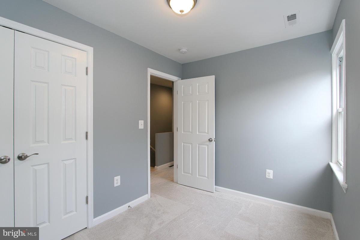 5145 Sheriff Road Northeast Washington, DC 20019 - Photo 19 of 30 Bedroom