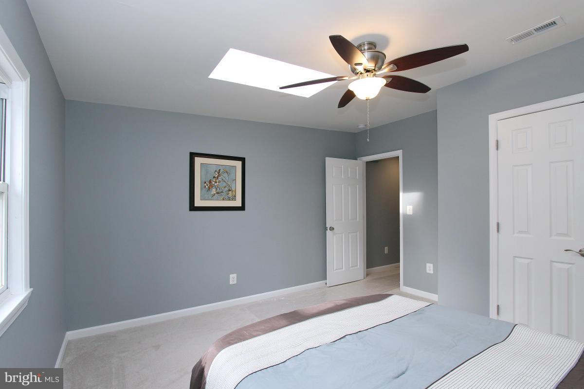 5145 Sheriff Road Northeast Washington, DC 20019 - Photo 9 of 30 Bedroom