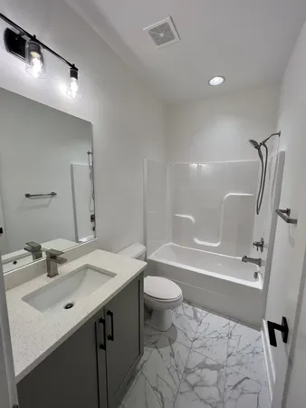 $3,000 | 904 North Maple Street, Murfreesboro, TN 37130