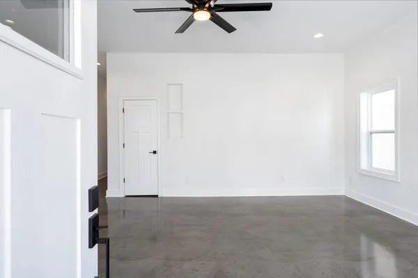 $3,000 | 904 North Maple Street, Murfreesboro, TN 37130