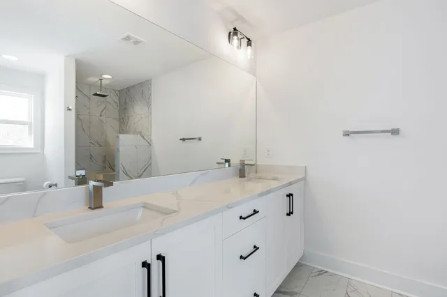 $3,000 | 904 North Maple Street, Murfreesboro, TN 37130