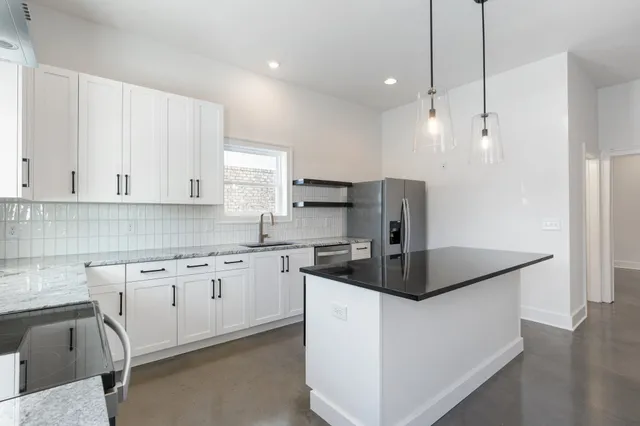 $3,000 | 904 North Maple Street, Murfreesboro, TN 37130