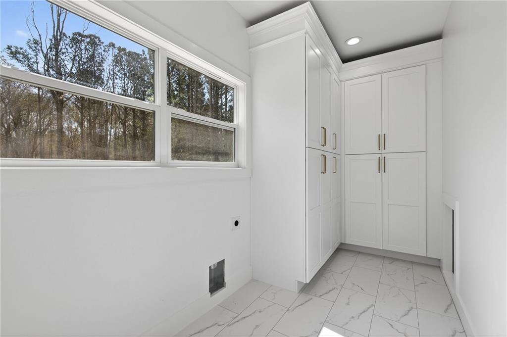 88 Carolyn Path Rockmart, GA 30153 - Photo 21 of 73 a view of an empty room with a window