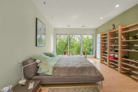 $1,799,000 | 15 Hudson Circle, Houston, TX 77024