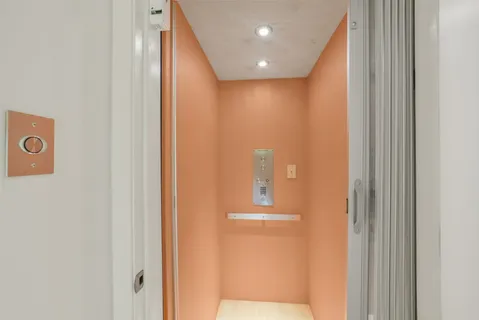 $1,799,000 | 15 Hudson Circle, Houston, TX 77024