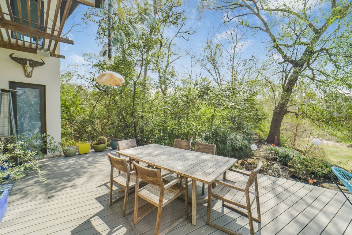 15 Hudson Circle Houston, TX 77024 - Photo 40 of 50