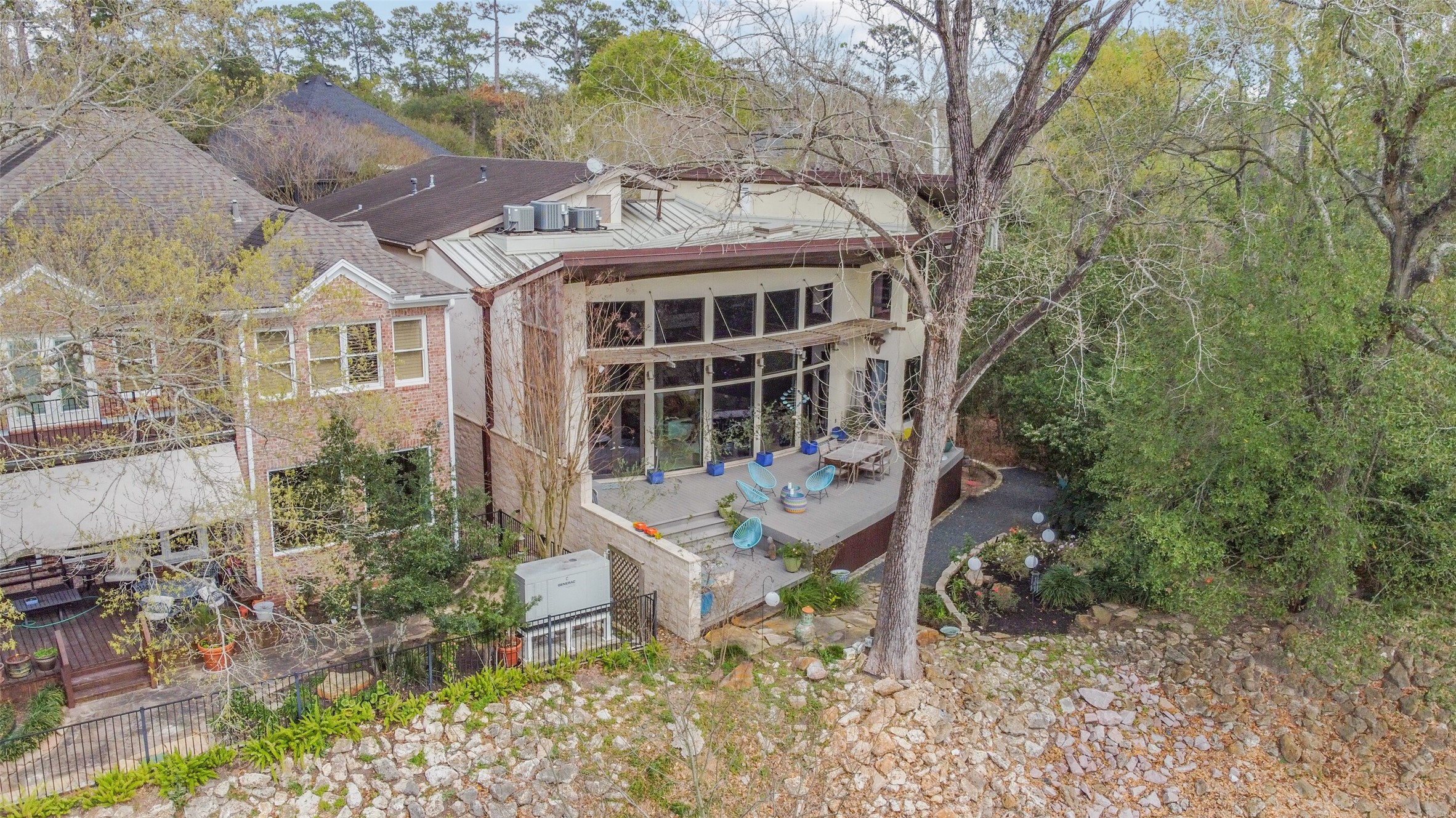 15 Hudson Circle Houston, TX 77024 - Photo 47 of 50