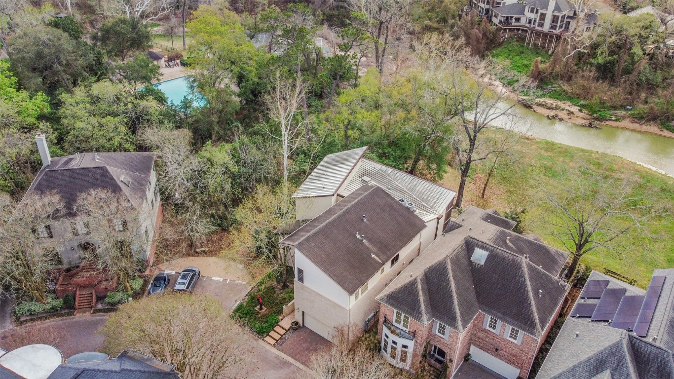 15 Hudson Circle Houston, TX 77024 - Photo 47 of 50