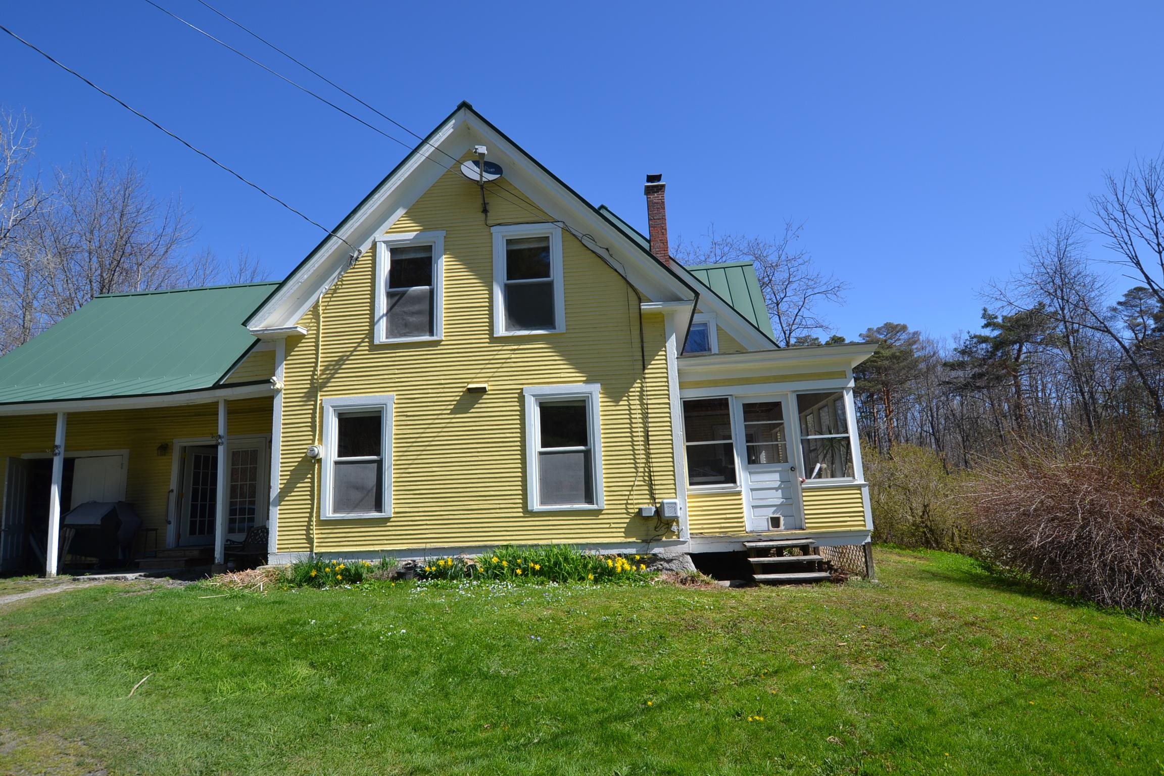 2745 Brookfield Road Berlin, VT 05663 - Photo 3 of 36