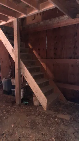 $499,900 | 140 Ragged Hill Road, Pomfret, CT 06259