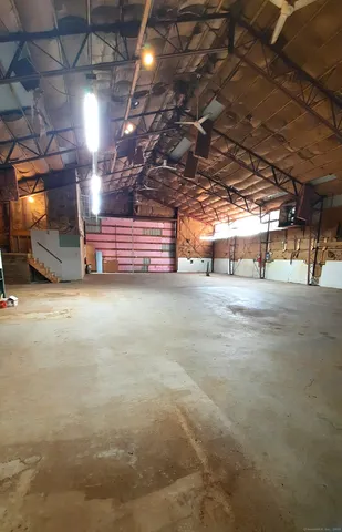 $499,900 | 140 Ragged Hill Road, Pomfret, CT 06259