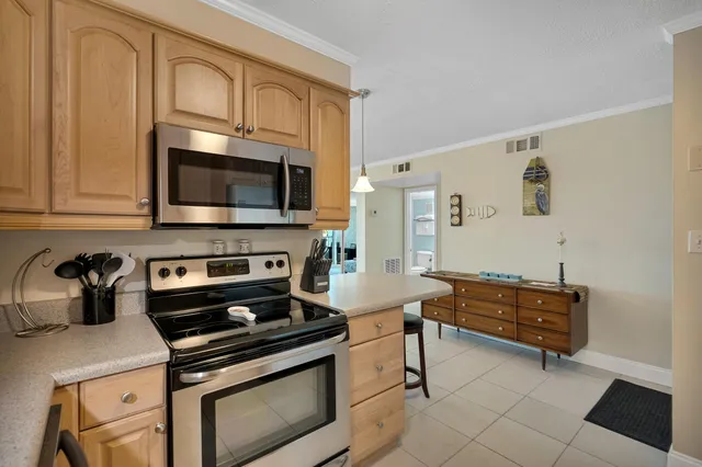 $399,000 | 30 Moreno Point Road, Unit 303A, Destin, FL 32541