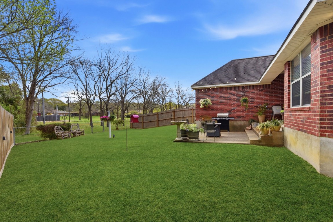 232 North Dixie Street Brenham, TX 77833 - Photo 38 of 41