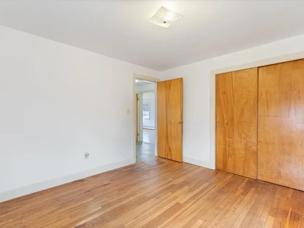 $395,000 | 234 Foster Street, Lowell, MA 01851
