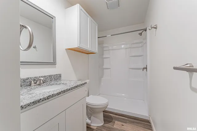 $80,000 | 608 6th Street, Lincoln, IL 62656